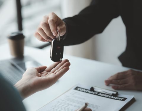 Remise de clé achat de voiture d'occasion